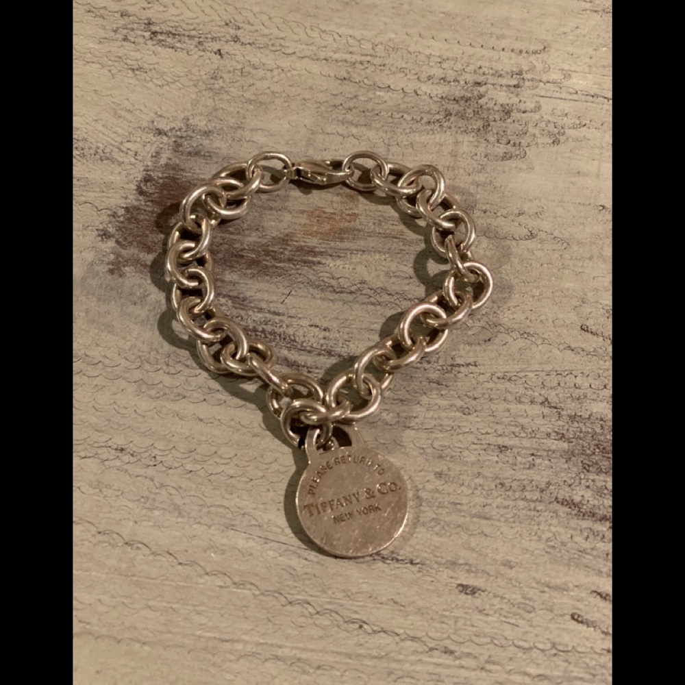 Tiffany & Co Round Tag Sterling Bracelet - Picture 3 of 7